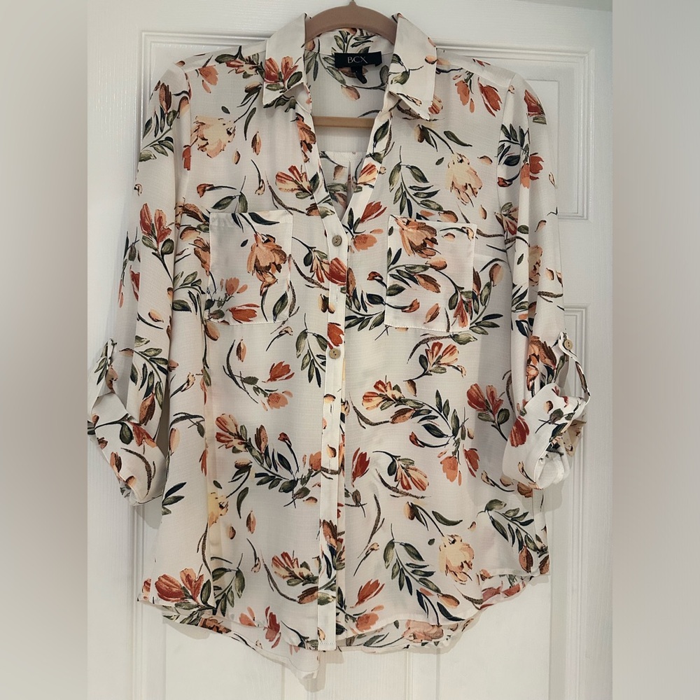 Ladies cream/multi 3/4 sleeve blouse